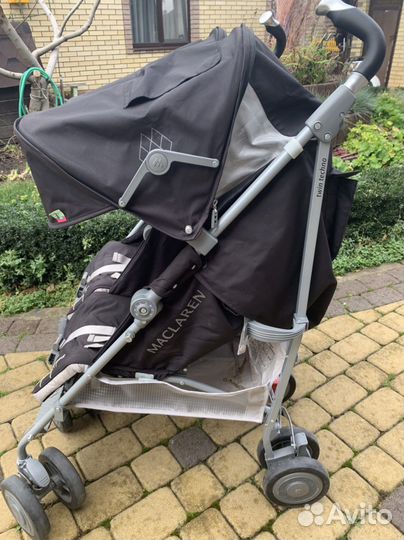 Коляска для двойни Maclaren