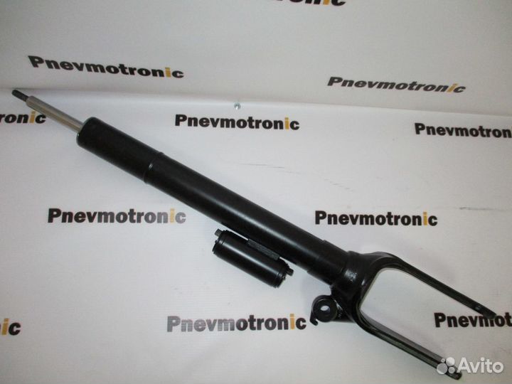 Передний левый амортизатор Mercedes W164 ML