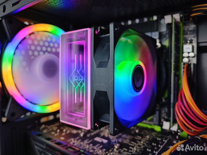 Игровой компьютер Intel 8 ядер, 32Gb, SSD 512Gb
