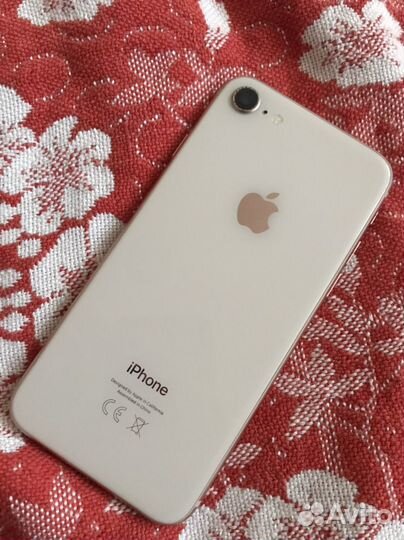 iPhone 8, 64 ГБ