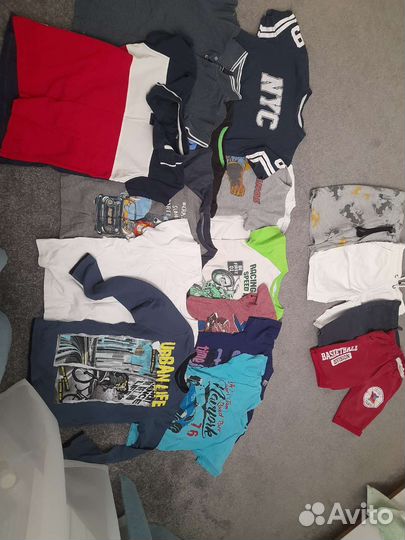 Вещи пакетом на мальчика 122 128
