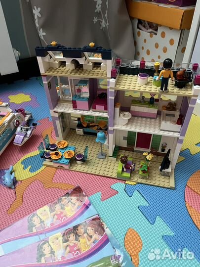 Lego friends