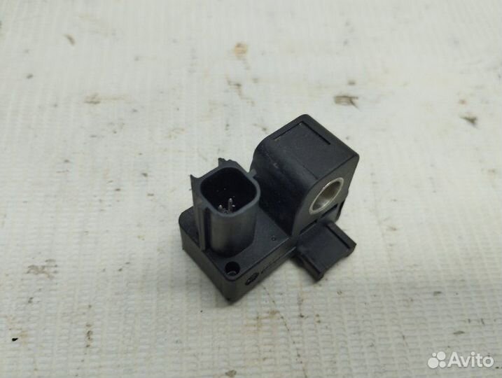 Датчик удара передний Hyundai Solaris седан G4FC