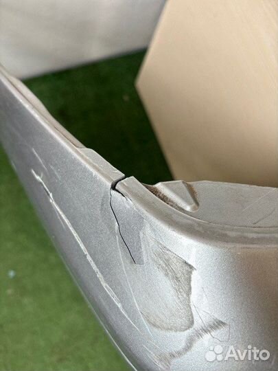 Бампер задний Nissan Sunny B15