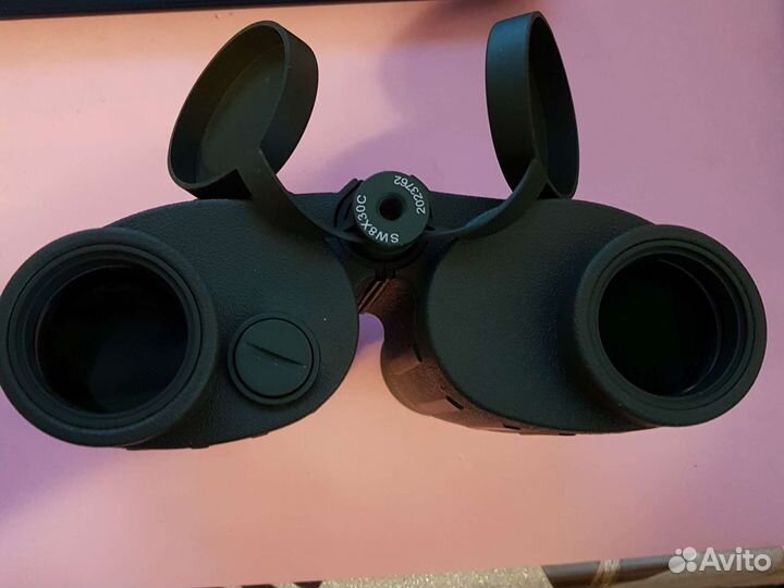 Биноколь со встроенным компасом