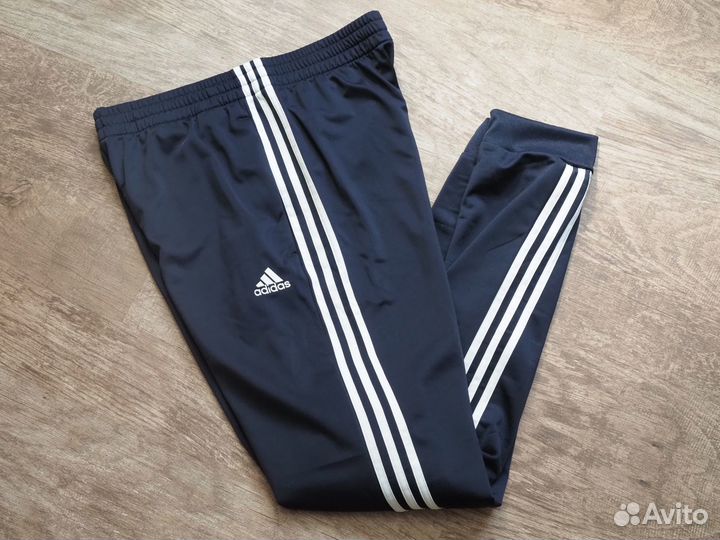 Костюм спортивный adidas новый р. L на высоких