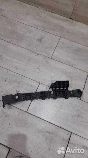 Кронштейн заднего бампера левый Hyundai Creta 1 С