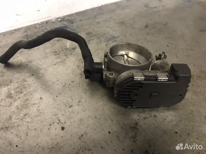 Дроссельная заслонка M112 Mercedes Benz 3.2