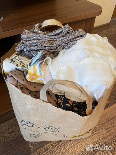 Вещи женские 40 - 42