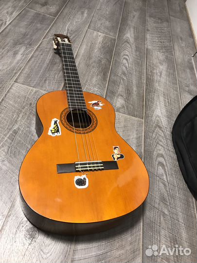 Гитара Yamaha c40