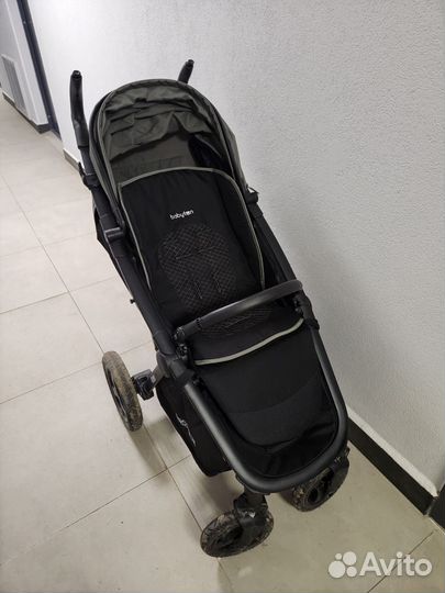 Прогулочная коляска
