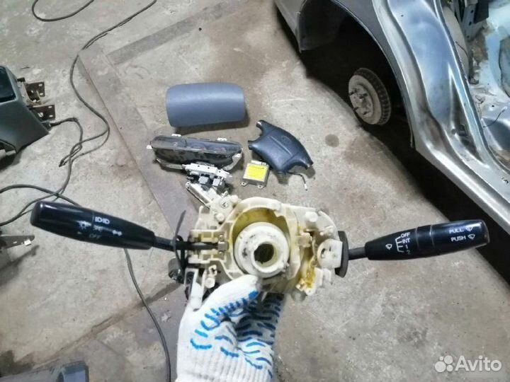 Переключатель подрулевой Kia Spectra