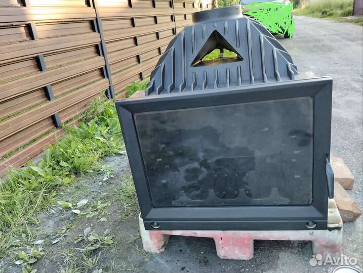 Каминная топка чугунная