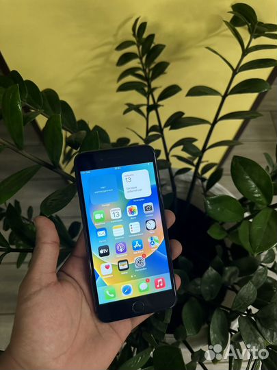 iPhone 8 Plus, 64 ГБ