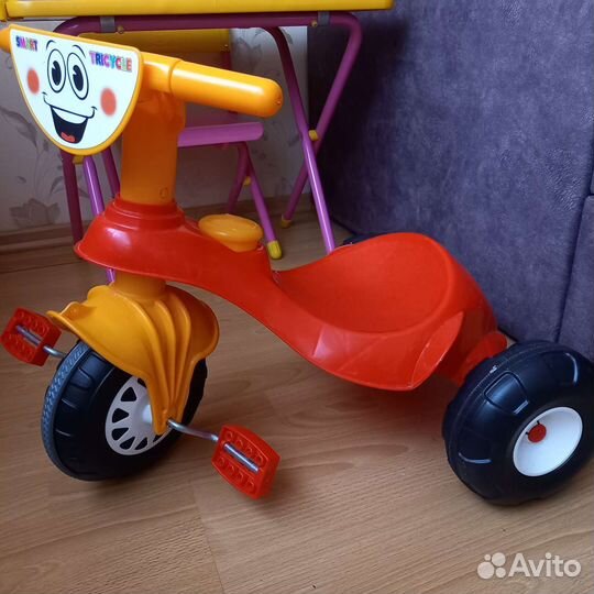 Детский трехколесный велосипед