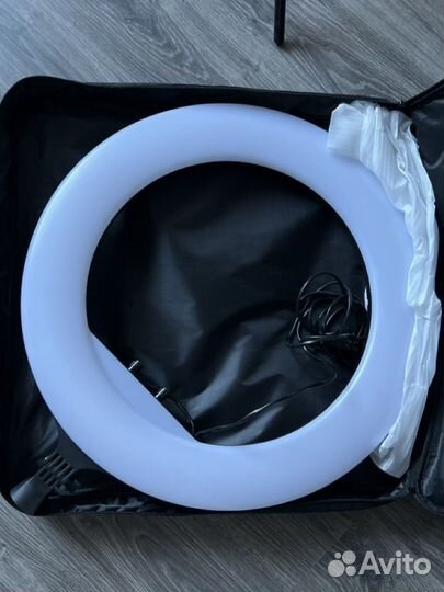 Кольцевая лампа 54 см без штатива