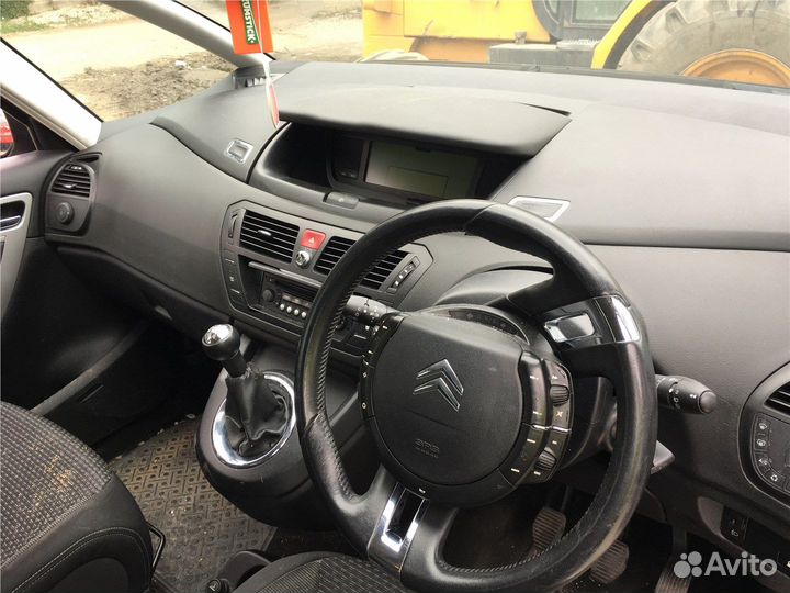 Разбор на запчасти Citroen C4 Picasso