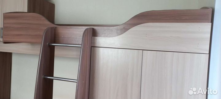 Двухъярусная кровать бу