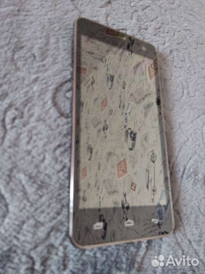 i-Mobile 626