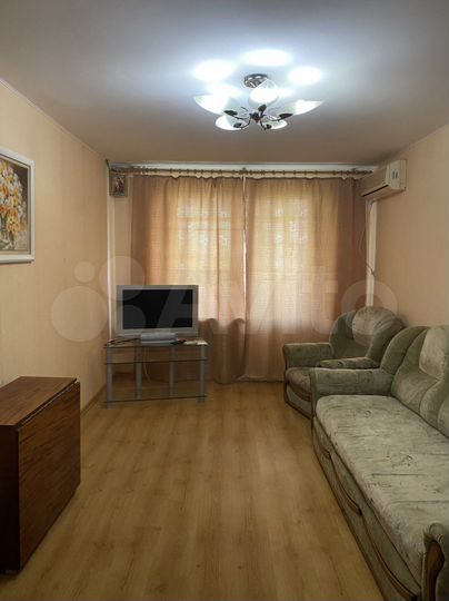 2-к. квартира, 49 м², 3/5 эт.