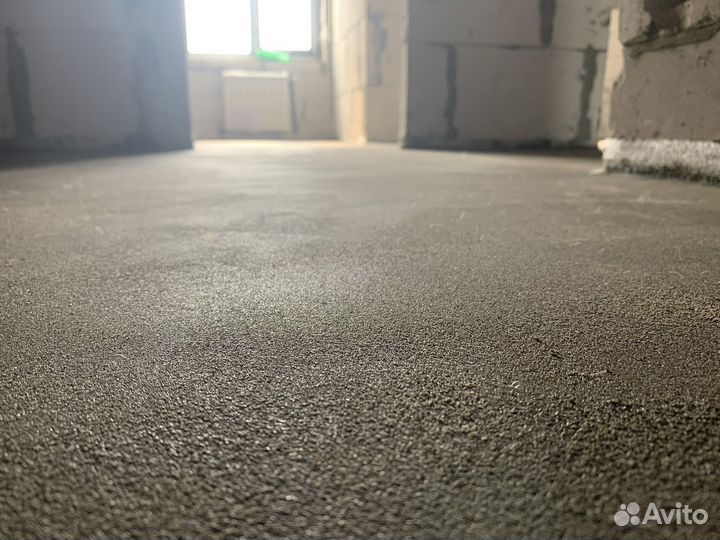 Механизированная полусухая стяжка пола за 1 день