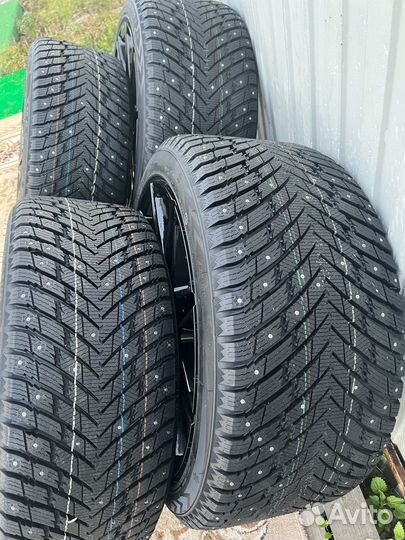 R21 Zmax Winternova Stud II 275/40, PCD 5x120 DIA 74.1