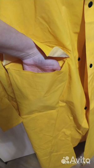 Плащ резиновый