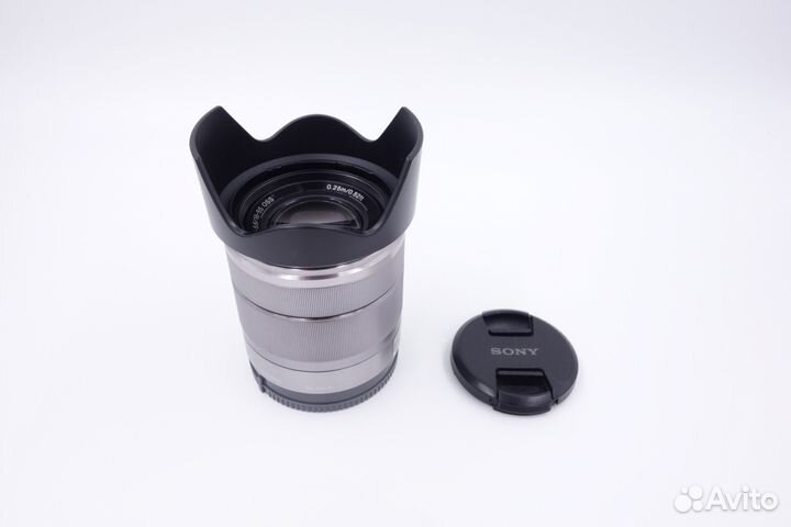 Sony E 18-55mm f/3.5-5.6 OSS