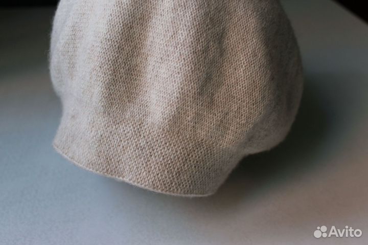 Берет вязаный