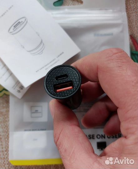 Зарядка автомобильная для телефона