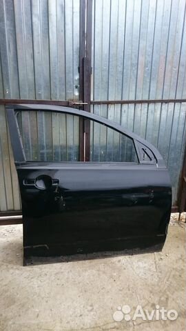 Передняя правая дверь Nissan Qashqai 2006-2013