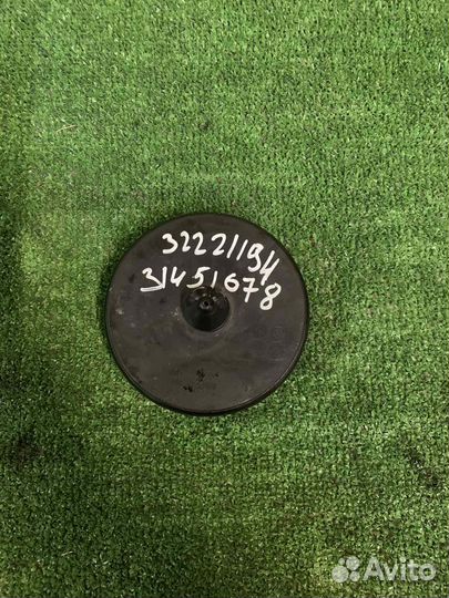 Опорная пластина задней пружины volvo XC40