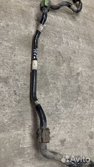 Стабилизатор передний Mercedes w221