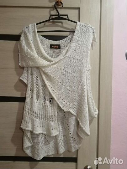 Фирменные футболки/джемпер. 48-50