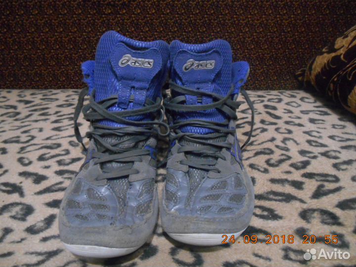 Борцовки 39 р-р. asics