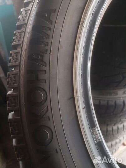 Yokohama Ice Guard IG55 235/55 R18 104T