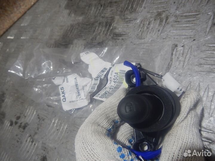 Кнопка открывания багажника, Mazda (Мазда) -3 (BL)