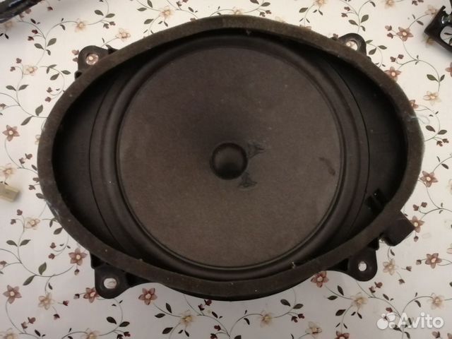 Колонка (динамик) передняя камри 40