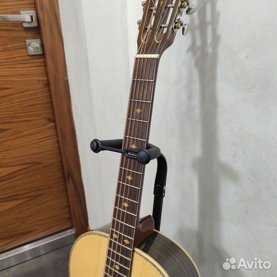 Акустическая гитара baton rouge