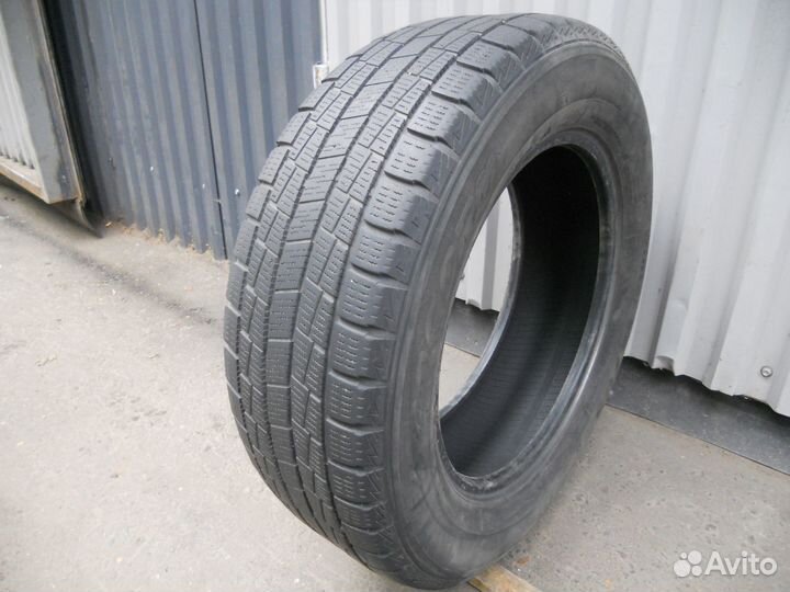 Goform W705 225/65 R17 102S