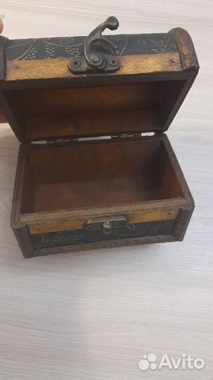 Сувенир шкатулка-сундук