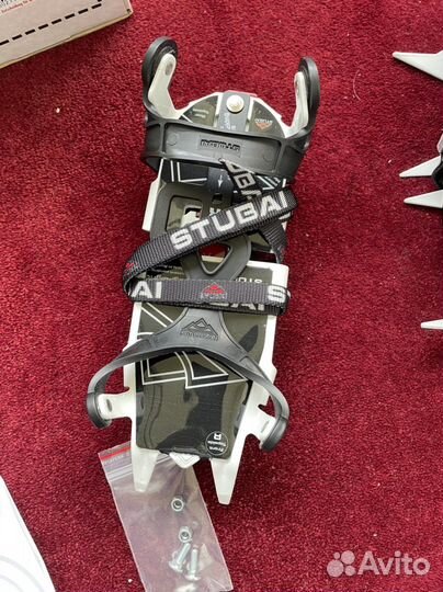 Альпинистское снаряжение кошки