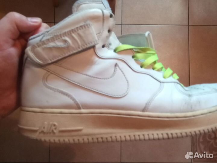 Кроссовки nike air force 1 высокие белые б/у