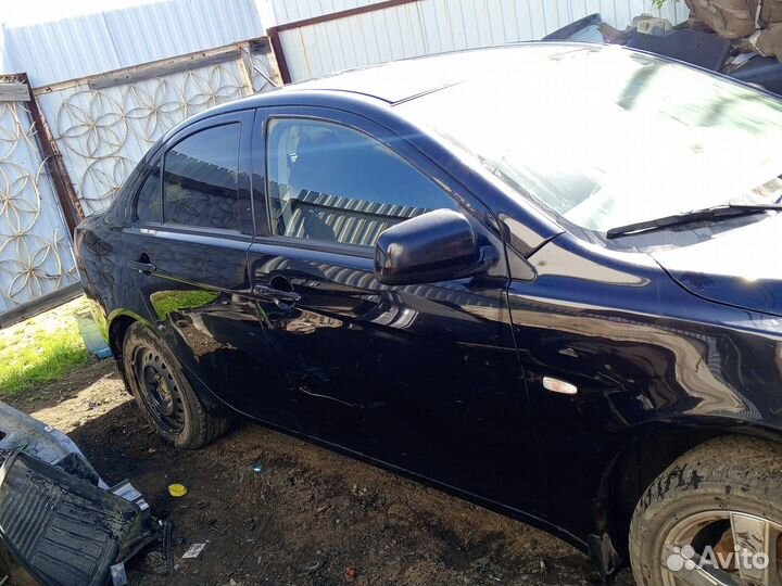 В разборе Mitsubishi Lancer X 1.5МКПП вся в родне