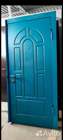 Заводская стальная дверь с отделкой мдф