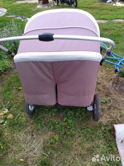 Коляска для двойни