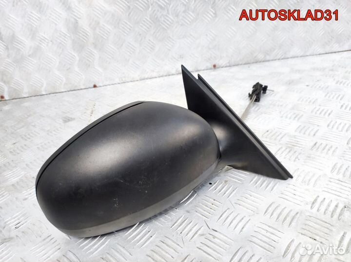 Зеркало правое Skoda Fabia 3 5J1857502AT