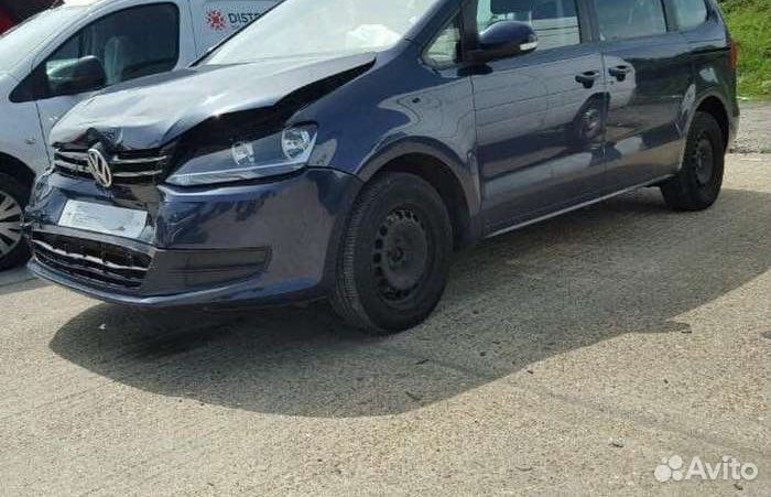 Volkswagen Sharan 7N 2012г на запчасти