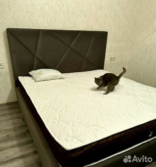 Кровать двухспальная на заказ
