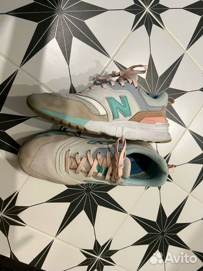 Кроссовки new balance